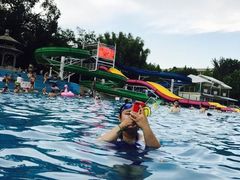 -青年湖公园水上世界