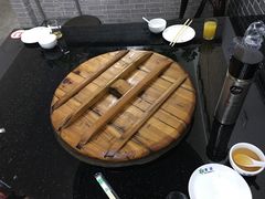 -铁锅炖灶台鱼老三炖鱼馆