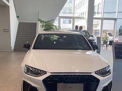 -上海冠松华奥奥迪4S店(张江店)