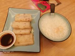 -必胜客(WOW西丽店)