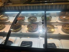 -尚品海鲜肥牛自助火锅(湖明店)