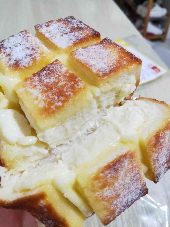 思味贝卡(新华舍店)-"味道是真的不错,蛋糕新鲜,服务温馨.