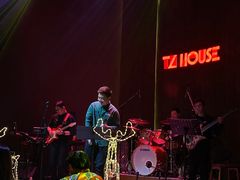 -TZ House音乐现场(来福士中心店)