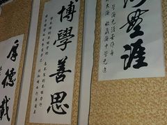 -荒岛实景沉浸密室(江汉路1店)