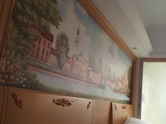 -维也纳智好酒店(深圳罗湖口岸国贸火车站店)