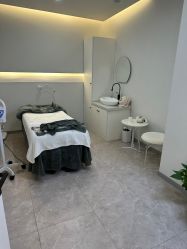 点击看大图 -VE专注问题肌·赛诺龙&科学美肤中心