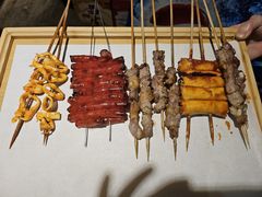 -维族鑫村麻辣排骨串(联发陶瓷小区店)