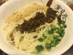 -张氏宽窄巷成都名小吃(茂业百货华强北店)