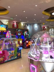 -多多淘儿童体验中心(重庆来福士店)