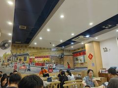 -江城燕子大排档(江汉路步行街店)