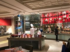-咖啡苑自助餐厅·中国大饭店