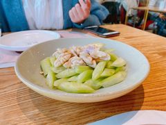 青瓜拌桃仁-椒爱水煮鱼川菜(新抚万达店)