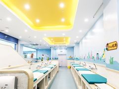 -戊辰亲子游泳俱乐部