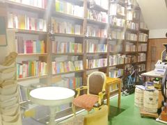 -房角石咖啡与书(吉大南校店)