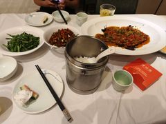 -饭怕鱼·黄焖鲟龙鱼(湖大店)