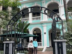 -星巴克臻选(广州沙面店)