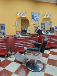 -Devilhands Barbershop男士理容店