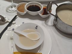 -红鼎豆捞·非遗鲍皇汤火锅(宝丰路店)