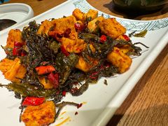 普洱茶炒包浆豆腐-云海肴·汽锅鸡·云南代表菜(天山百盛优客店)