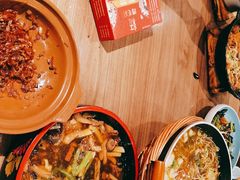 -有红鸡毛店·川菜(建设路店)