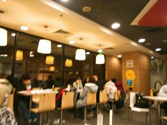 -麦当劳(青岛大学店)