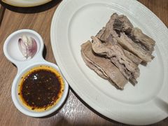 手抓羊肉-贯贯吉·清真餐厅(浙江中路店)