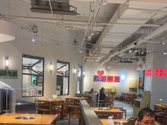 -三个四川人火锅(华联商厦店)
