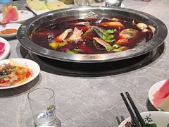 -忘情水鱼头·鲜鱼火锅(滨江中路店)