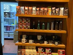 零售区-星巴克(洛阳中州万达广场店)