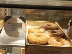 -美食小镇·观赏珍稀鸟类·长隆熊猫酒店