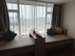 -优逸酒店(柳州窑埠古镇万象城店)