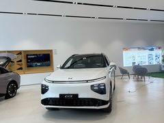 -小鹏汽车上海吴中路销售服务中心