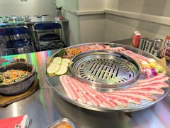 -哈哈碳都·牛肋条无限自助烤肉(宝龙店)