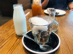 espresso冰块拿铁-ROAST