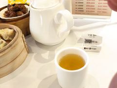 -万龙洲海鲜(大兴绿地缤纷城店)