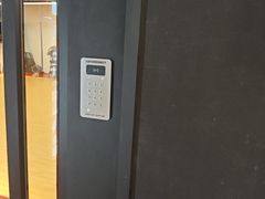 -超级猩猩健身·私教·团课(瑞虹天地太阳宫二店)