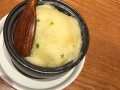 -云海肴·汽锅鸡·云南菜(天山百盛优客店)