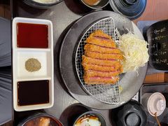 -牛カツ京都勝牛(河原町蛸薬師店)