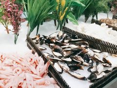 -金滏山烤肉·海鲜·火锅自助餐厅(襄阳万达店)