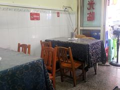 大堂-陆师傅砂锅烫菜(圆通街店)
