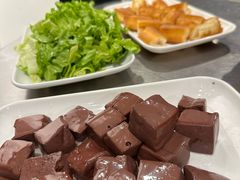 -渔顺生·顺德鱼生·粥底火锅·桑拿鸡(渔人码头店)