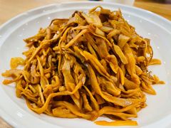 -胡子大厨·超级小炒肉(晶耀前滩店)