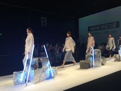 -欢乐海岸椰林沙滩-2025湾区超级灯会