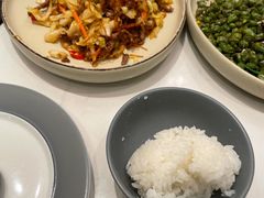 泡菜牛肉炒粉丝-鹿港小镇(悠唐店)