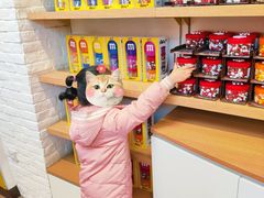 -m豆巧克力世界(上海世茂广场店)