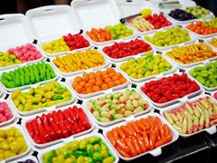 -席娜卡琳火车铁道夜市