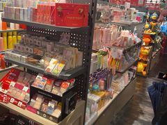 -酷乐潮玩(金桥国际店)