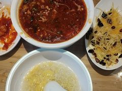 -严记小天府酸菜鱼(西四路店)