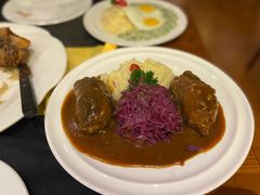 牛肉卷配苹果花椰菜土豆泥-申德勒加油站西餐厅Schindlers Tankstelle(上海外滩店)