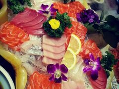 -青瓦餐厅·生鱼片·韩园烤肉(西塔店)